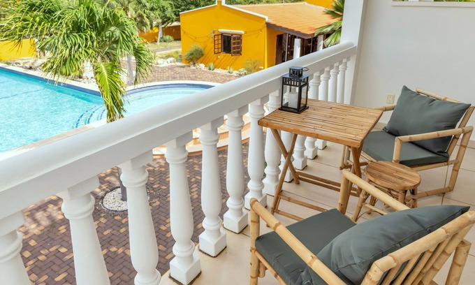 Kralendijk House | Private room with balcony (first floor) - Boutique Hotel Wanapa