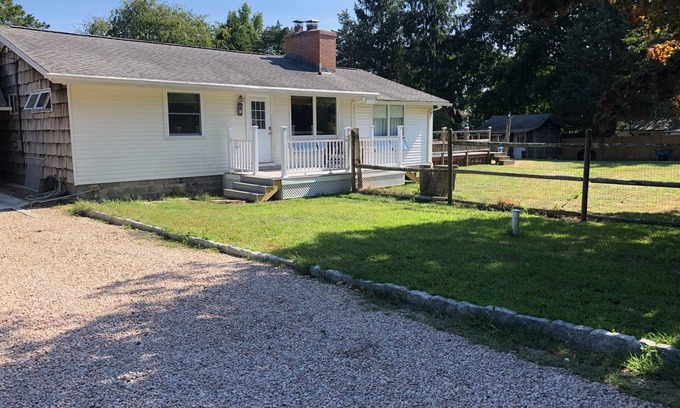 Snug Harbor House | Private Spacious Home, Large Yard, Beach Neighborhood