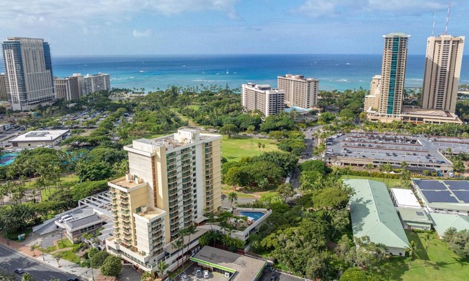 Waikiki Apartment | Private studio Luana Hotel, partial ocean/city view, no resort or cleaning fee!