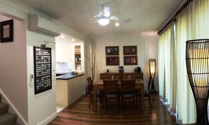 Pokolbin House | Private Villa in Cypress Lakes Golf and Country Club, Hunter Valley