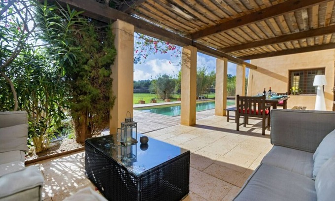 Es Cap de Barbaria Villa | Private villa in Formentera with ground pool 5 minutes from the beach