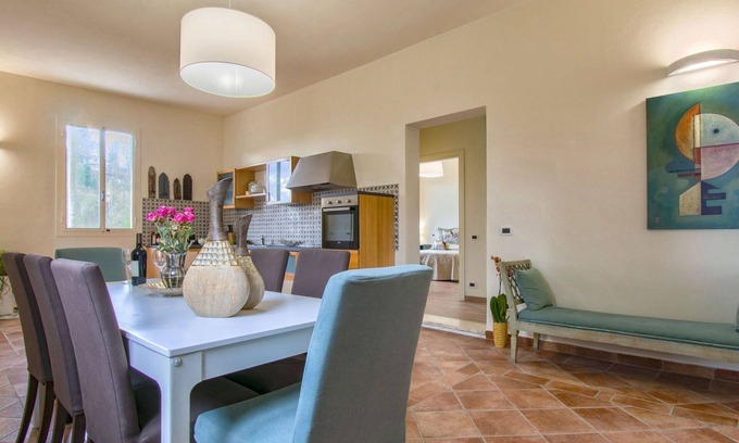 Certaldo House | Private Villa with A/C, private pool, WIFI, TV, patio, pets allowed, panoramic view, parking