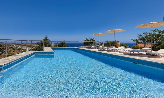 Agia Pelagia Villa | Private Villa With Amazing View and Shared Pool