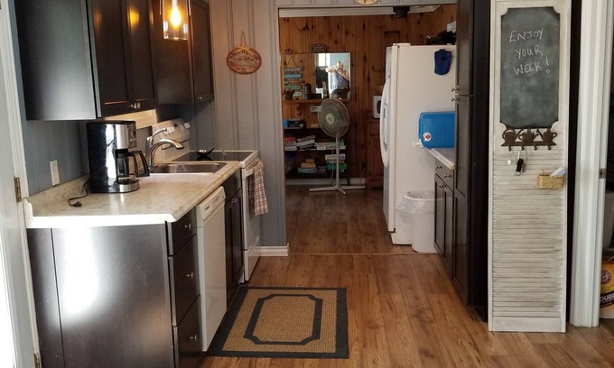 Georgian Bay Cottage | Private Walk In Sandy Beach in Muskoka