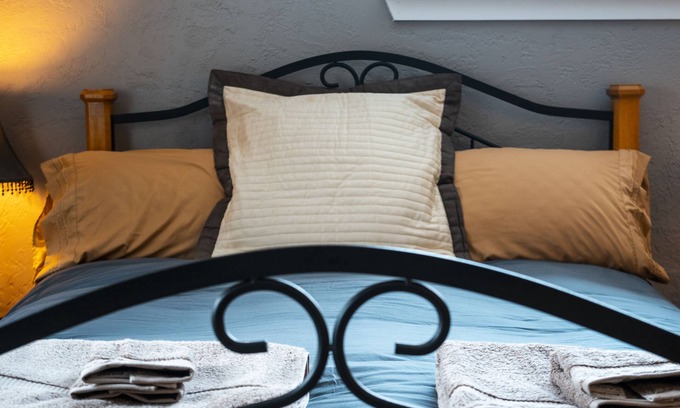Sandy Apartment | Private Wasatch Mountain Foothill Studio w/Jetted Tub ★MONTHLY DISCOUNT★