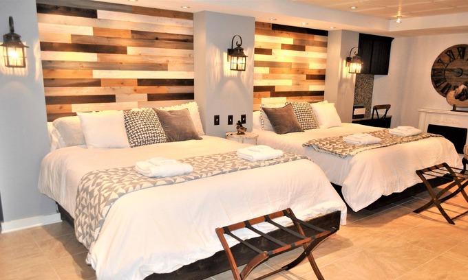 Queenstown House | Private/Waterfront/Gym/Theatre/Dock