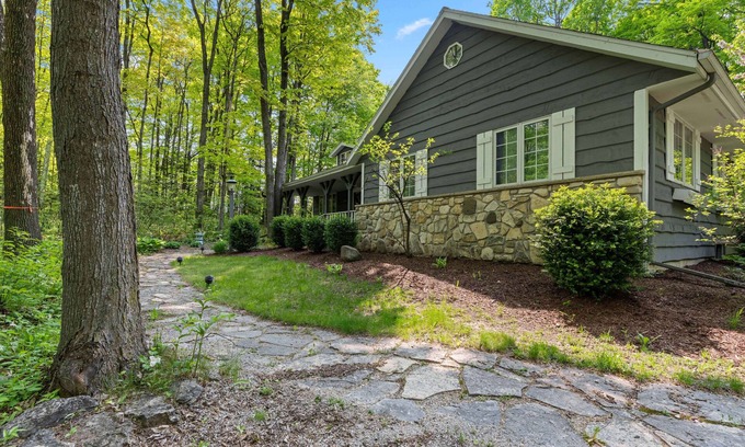 Sister Bay Cabin | Private wooded lot- Your Perfect Getaway just north of Sister Bay