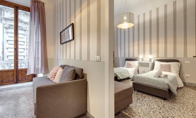 Duomo Apartment | Proconsolo 9