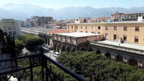 Corso dei Mille - Sant'Erasmo Bed & Breakfast | Profumo di Sicilia