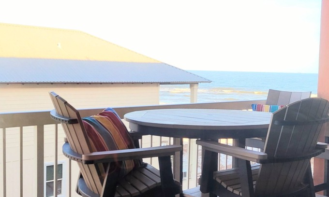 Orange Beach Condo | PROMO 5% WEEKLY AND 15% MONTHLY DISCOUNTnGREAT VIEWS! HEATED POOLS