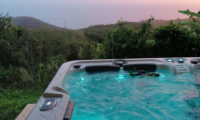 Case-Pilote House | ! PROMO! SPACIOUS COUNTRY HOME - Ocean View