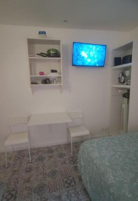 Deuil-la-Barre Apartment | Promotion du Jour - Studio Le Palmier -
