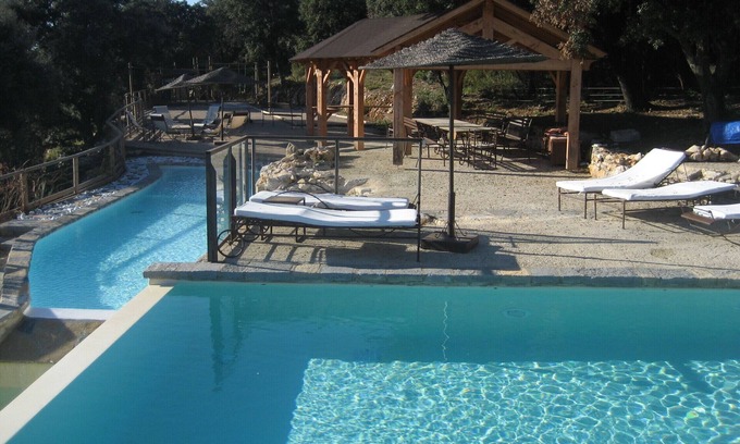 Notre-Dame-de-Londres House | Property with 2 swimming pools and tennis court, surrounded by nature