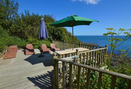 Coverack House | Prospect House