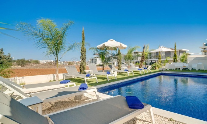 Protaras Villa | Protaras Olivine Pearl Villa 16
