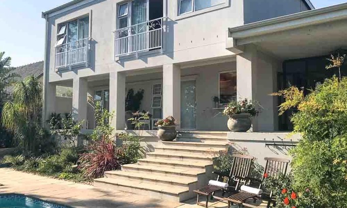 Westridge Apartment | Protea Suite