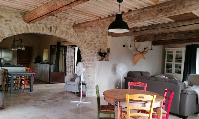 Saint-Martin-de-Castillon House | Provencal farmhouse in the heart of the luberon,
