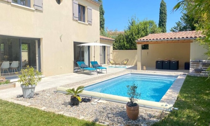 Mas-Blanc-des-Alpilles House | 🏡 Provencal getaway: pool & comfort in the Alpilles regional park 🌞