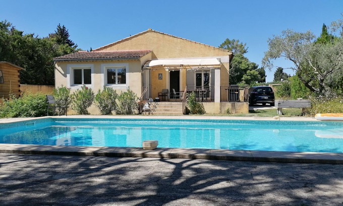 Velleron House | Provencal house with swimming pool in the heart of the Comtat Venaissin in Velleron