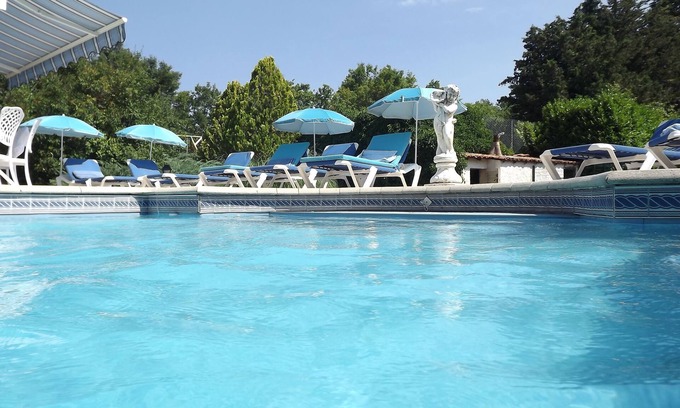 Saint-Vallier-de-Thiey Villa | Provencal villa with private protected pool and tennis