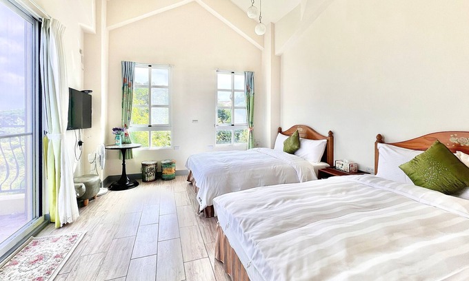 Taitung House | Provence Coffee Manor B&B