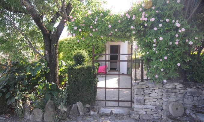 Forcalquier House | PROVENCEguesthouse L'Agaçon