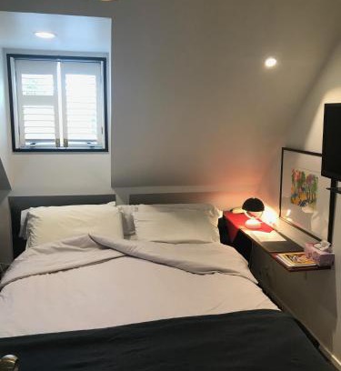 Merivale Ski Chalet | Pryor Haven Chalet Green Retreat in a Lovely Place