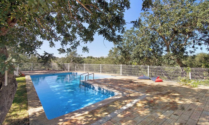 Fonte do Bispo Villa | Villa 'Casa Da Maria Teresa V3' with Shared Pool, Wi-Fi and Air Conditioning