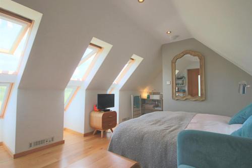 Burford Apartment | Pudswell Studio