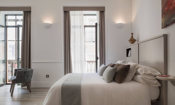 Historical Center Apartment | Puerta Catedral Holiday Suites