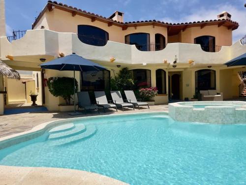 Playas de Rosarito Apartment | Puerto Nuevo Surf Villa Margarita 2BR with pool