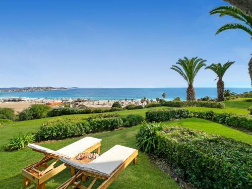 Tongoy Apartment | Puerto Velero Primera Línea Primer Piso con Jardín, Piscina y Playa! 2pax