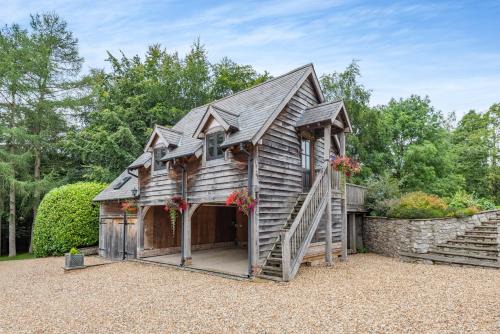 Montgomery House | Pultheley Cottage