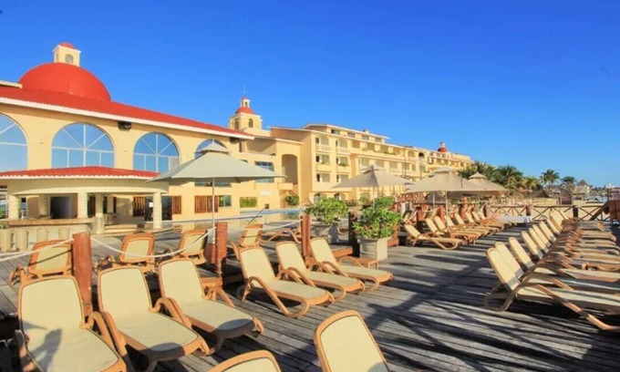 Puerto Juarez Apartment | Punta Me Apartment Beach Front Hotel