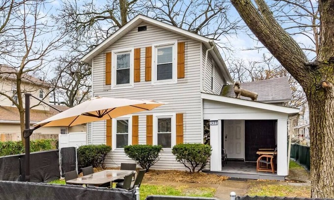 Old North Columbus House | ★ Puppy Christmas ★ Private Home Near OSU ★