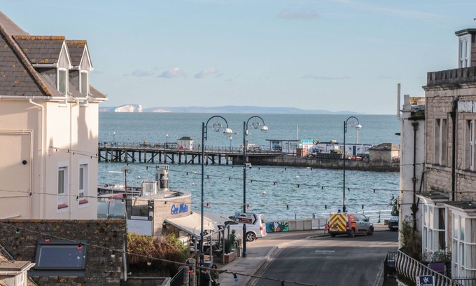 Swanage Cottage | PURBECK HOTEL APARTMENTS - FLAT 5, pet friendly in Swanage
