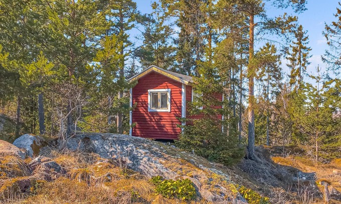 Osteraker Municipality House | Pure coziness in the middle of the forest near the sea