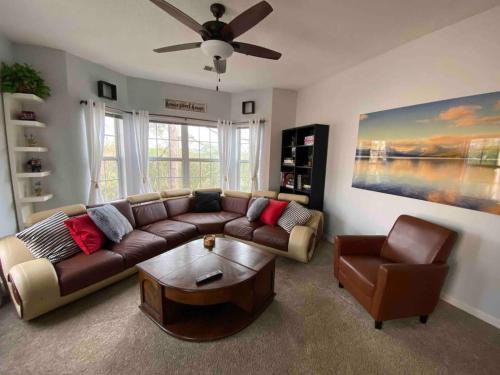 Red Hill House | Putters Hideaway at Legends Golf Resort