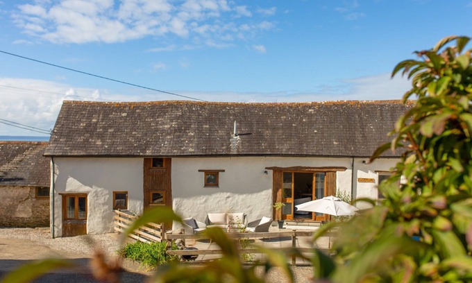 Braunton Cottage | Putts Cottage, Near Saunton Beach