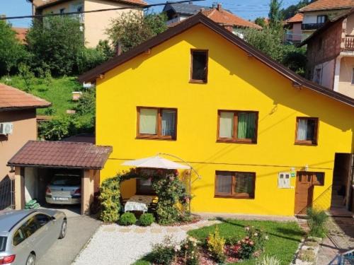 Visoko Apartment | Pyramid Gardens