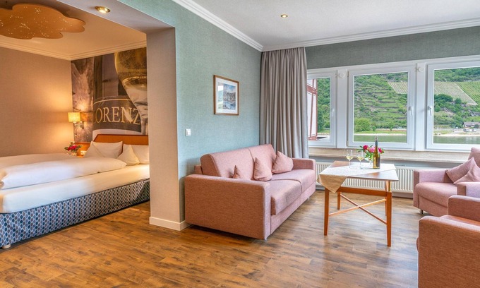 Sankt Goar House | QBA Doppelzimmer - Weinhotel Landsknecht
