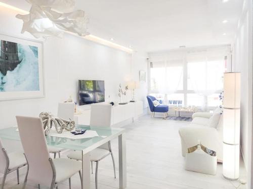 Torre del Mar Apartment | QBF Quality Beachfront