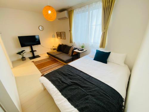 Katsushika Apartment | QH102, Newly renovated hotel, direct access to Ueno, Asakusa, Disneyland, Airport