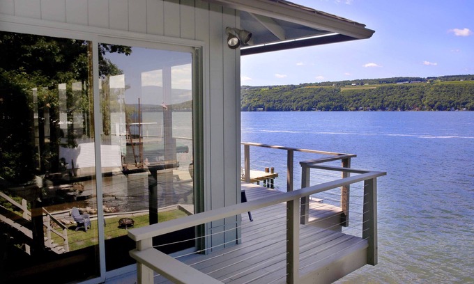 Hammondsport House | QKA Lake Escape located on Keuka Lake! ❤️