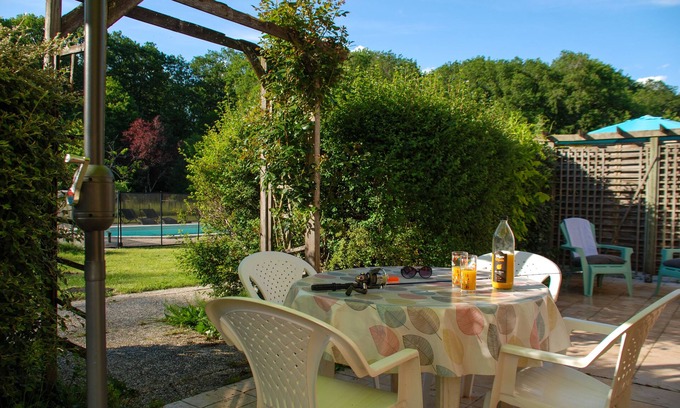 Vallieres-les-Grandes House | Quad room-Cottage-Ensuite-Park view