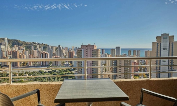 Lauro de Freitas Ski Chalet | Quadruple chalet 700 m from the beach 15 minutes from SSA airport