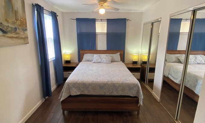 Sanford House | Quaint 2-bedroom house with AC in charming Sanford