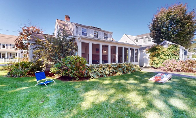 Harwich Port House | Quaint coastal home with fast WiFi, W/D, skylights, and outdoor grilling