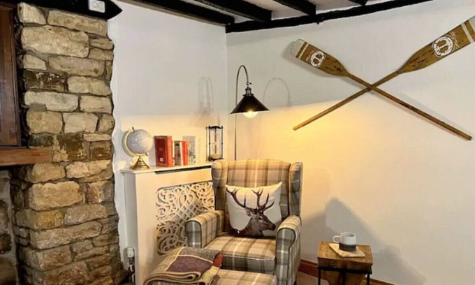 Charlbury Cottage | Quaint & cosy 3-bed cottage in the Cotswolds