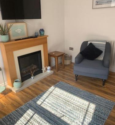 Ventnor House | Quaint cottage in Ventnor with sea views